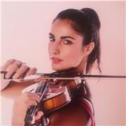 Profesora de violí, viola, piano, lenguaje musical y educación auditiva